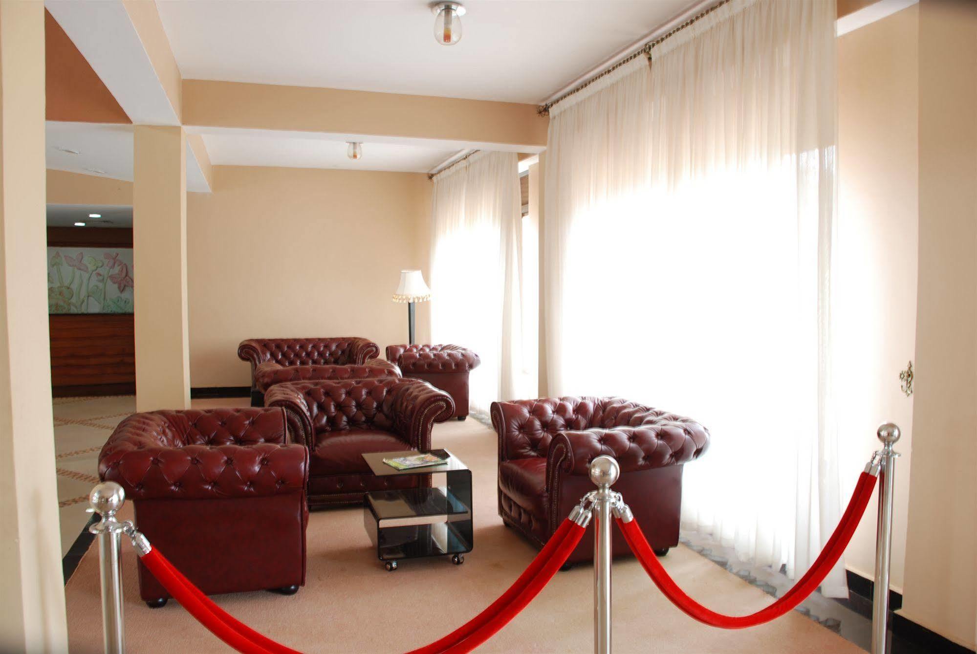 Silver Springs Hotel Καμπάλα Εξωτερικό φωτογραφία