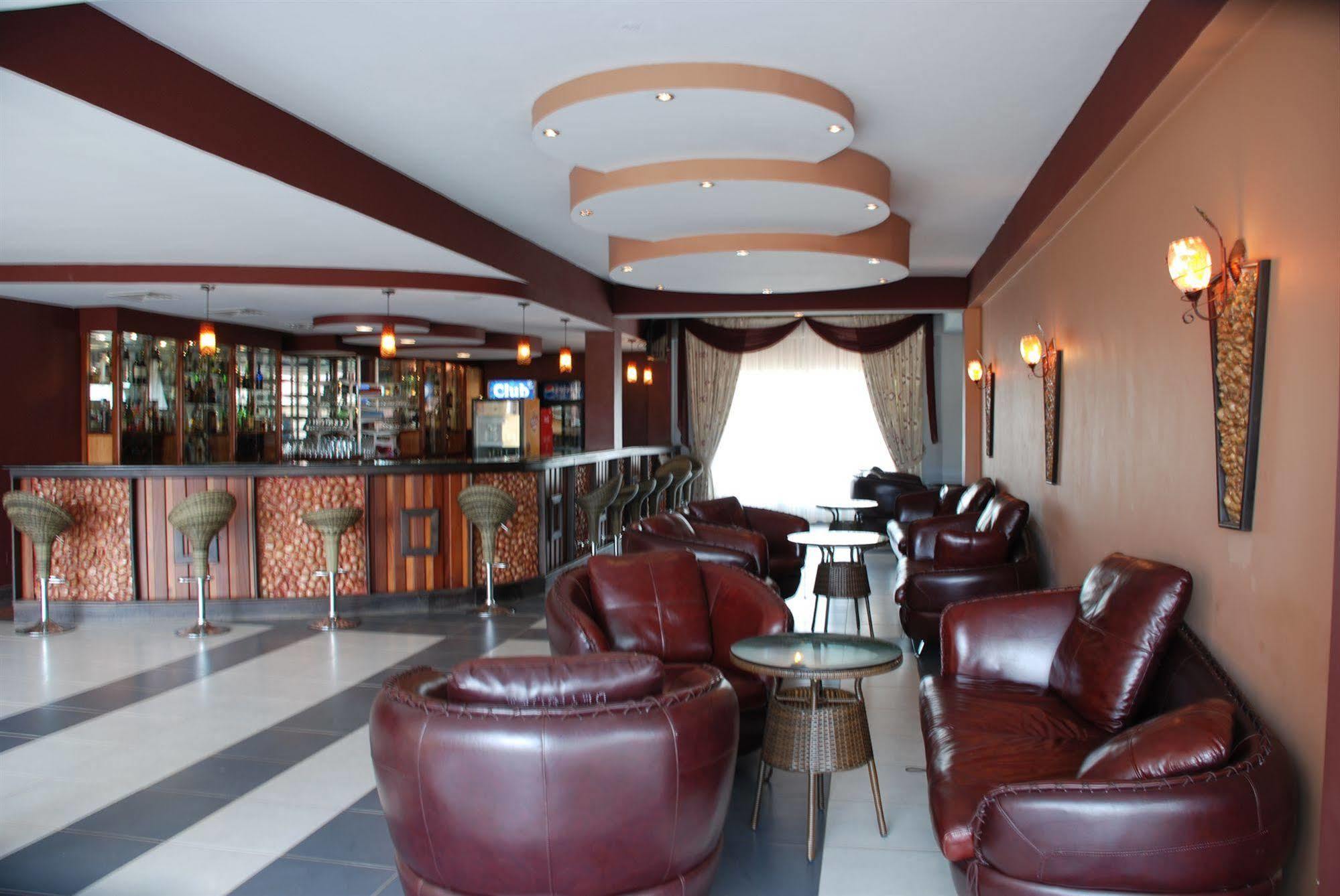Silver Springs Hotel Καμπάλα Εξωτερικό φωτογραφία