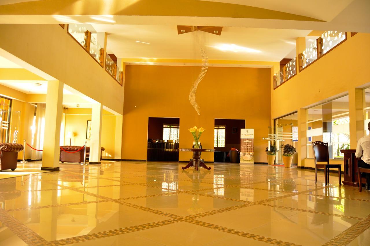 Silver Springs Hotel Καμπάλα Εξωτερικό φωτογραφία
