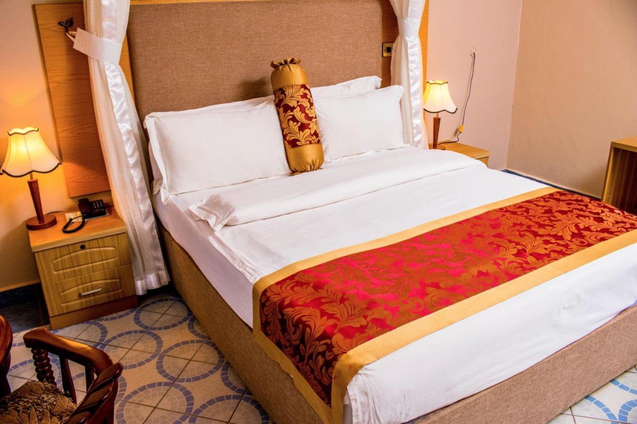Silver Springs Hotel Καμπάλα Εξωτερικό φωτογραφία