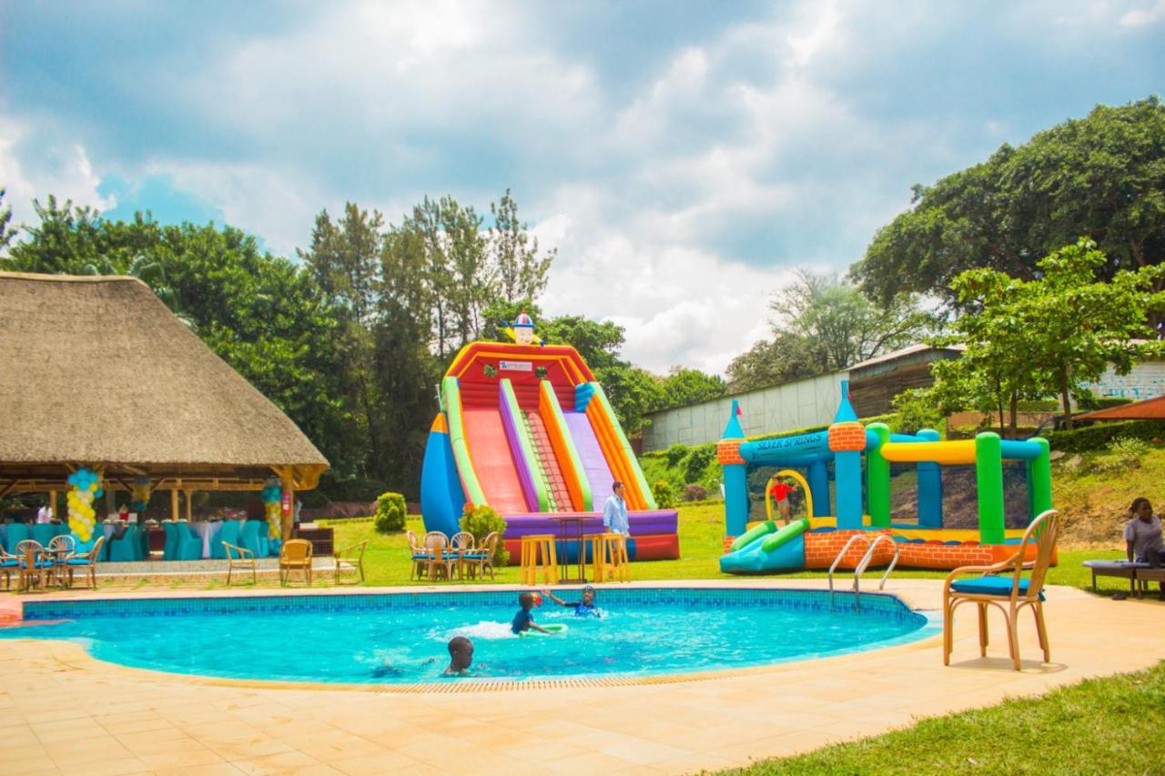 Silver Springs Hotel Καμπάλα Εξωτερικό φωτογραφία